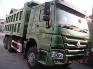 HOWO شاحنة قلابة خضراء ، 6 × 4 شاحنات قلابة صلبة تستخدم في التعدين ZZ3257N3847A