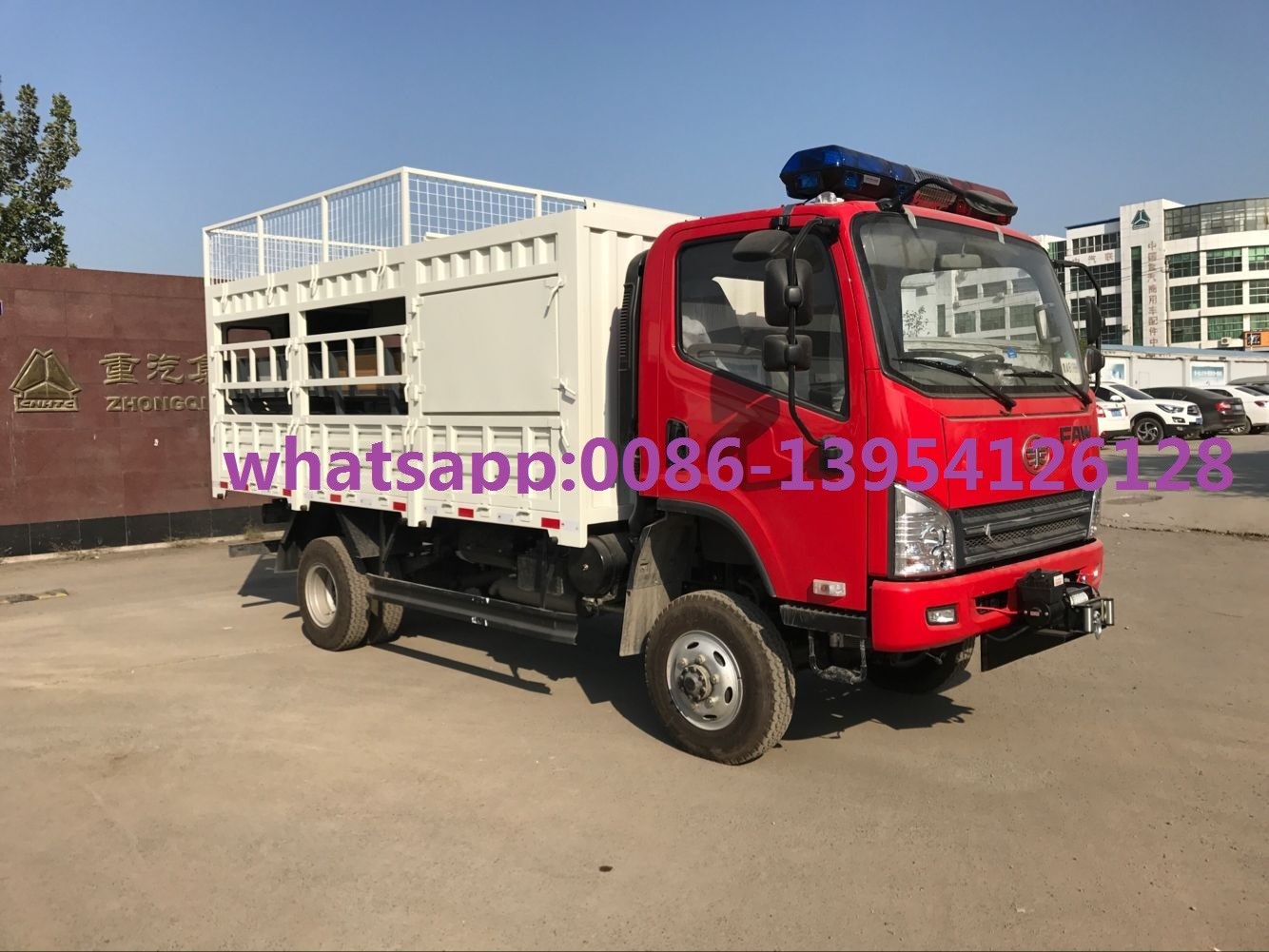 شاحنة شحن خاصة FAW Jiefang Tiger V 4X4 كاملة الدفع مع شاحنة Yuchai Engie 130HP