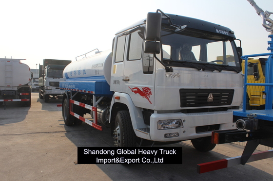سينوتروك شاكمان 4*2 Lh/Rhd 340HP ناقلة وقود شاحنة قمامة جديدة مستعملة