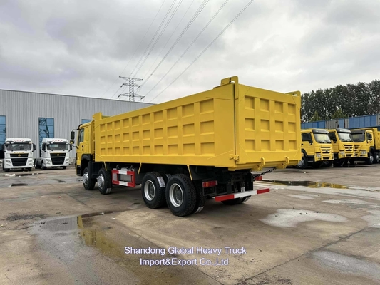 شاحنة سينوتراك HOWO 25t-100t 8 * 4 الديزل شاحنة نقل نقل 12 عجلة شاحنة