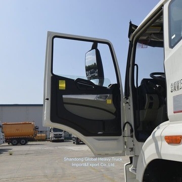 سينوتروك HOWO 6X4 شاحنة ناقلة المياه 18000L 20000L 20tons رذاذ المياه رذاذ شاحنة ناقلة
