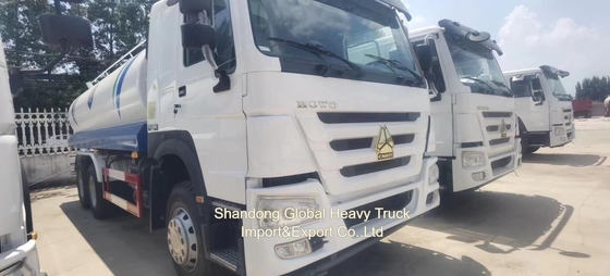 محرك الديزل شاحنة سينوتروك HOWO 6X4 336HP HOWO 10 إطارات 20000 لتر رذاذ خزان المياه شاحنة