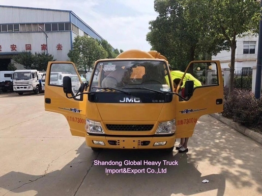 HOWO 20cbm 4 * 2 القيادة اليمنى 266HP شاحنة شفط مياه الصرف الصحي