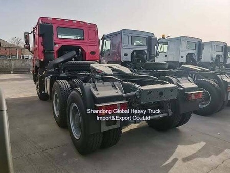 سينوتروك مستعمل HOWO 6X4 12wheeler 371HP 375 420HP جرار شاحنة رئيسية محرك رأس الجرار للبيع