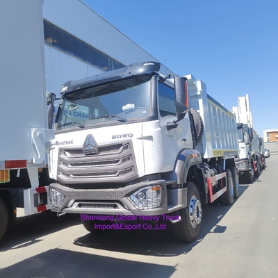 شاحنة " سينوتروك " لـ " هوو " Nx 8X4 Euro2 336HP 371HP
