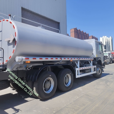 شاحنة صهريج مياه شرب Sinotruk HOWO 20000/30000 لتر 6X4 للخدمة الشاقة