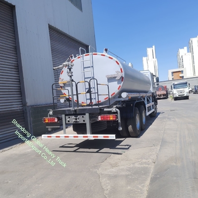 شاحنة صهريج مياه شرب Sinotruk HOWO 20000/30000 لتر 6X4 للخدمة الشاقة