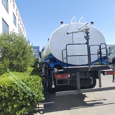 شاحنة صهريج مياه شرب Sinotruk HOWO 20000/30000 لتر 6X4 للخدمة الشاقة