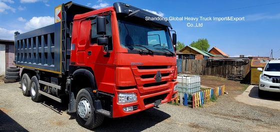 شاحنة قلاب بضائع SINOTRUK HOWO Euro 2 371HP-380HP 8X4 6X4 للخدمة الشاقة