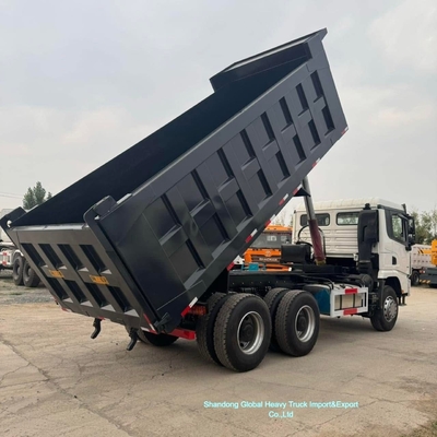 شاحنة شاكمان X3000 6 × 4 جديدة تمامًا مع محرك 380-420 حصان و 30-35 طن من الحمولة المفيدة للبناء الثقيل