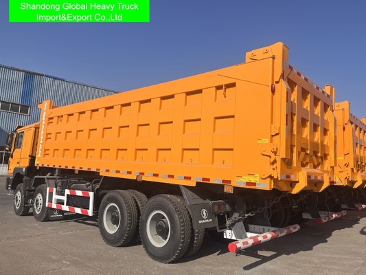 شاحنة قلاب سينوتراك هوو 8x4 380 حصان بسعة 30-45 طن