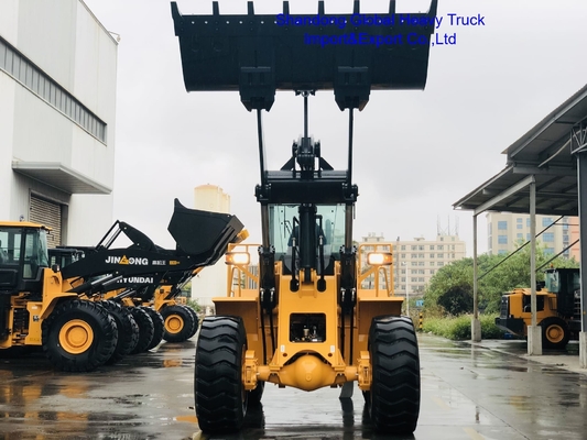 لوادر ليوقونغ LW700KN بعجلات بوزن 7 أطنان مع محرك Weichai