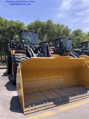 لوادر XCMG XC948E بعجلات أمامية، حمولة مقدرة 4 طن، مع دلو تحميل 2.4 متر مكعب، ومواصفات 7882*2500*3405 ملم