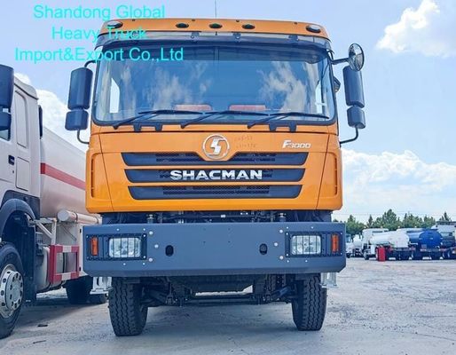 شاحنة قمامة ثقيلة ذات 30-35 طن سعة حمولة فعالة 400 لتر خزان الوقود و 12.00R20 إطارات