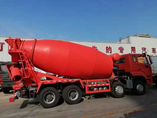 شاحنة خلط الخرسانة Sinotruk HOWO 6x4 بمحرك 336-430 حصان وسعة 8-12 متر مكعب للبناء الشاق