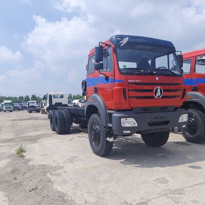 BEIBEN 2638 6 × 4 شاحنة هدر تعدين ثقيلة مع محرك WEICHAI بقوة 380 حصان و 25-35 طن من الحمولة المفيدة لعمليات التعدين