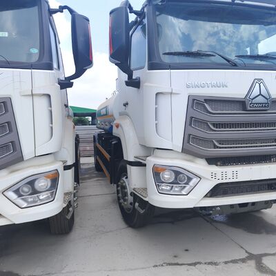 HOWO NX 6 × 4 شاحنة خزان الوقود CNG مع محرك 400HP وحمولة 20 طن لنقل الديزل والبنزين