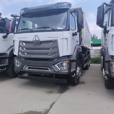 HOWO NX 6 × 4 شاحنة هدر تعدين ثقيلة بمحرك 430 حصان و 30-35 طن من الحمولة المفيدة لأفريقيا