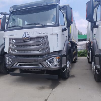 HOWO NX 6 × 4 شاحنة هدر تعدين ثقيلة بمحرك 430 حصان و 30-35 طن من الحمولة المفيدة لأفريقيا