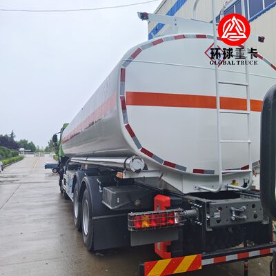 Beiben 8x8 35000L شاحنة الوقود التعدينية مع هيكل العمل الثقيل لكونغو أفريقيا