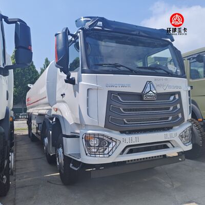 HOWO NX 8x4 30000L شاحنة خزان الوقود الوزن الثقيل الديزل شاحنة الوعاء لزمبيا التعدين وتوزيع الوقود