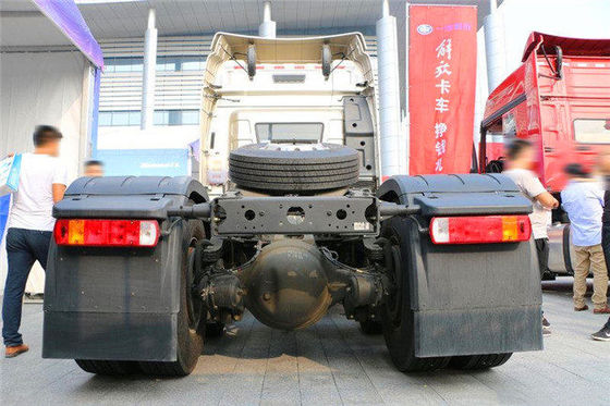 شاحنة قلاب شاكمان F3000 للخدمة الشاقة موديل 2024، بقوة 380 حصان، دفع 6x4، مع قدرة تحميل 31-40 طن