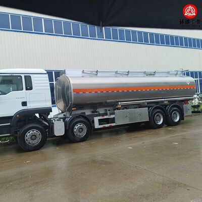 Camion-citerne HOWO TX 8×4 – Camion-citerne de carburant SINOTRUK pour le Transport de Produits Pétroliers