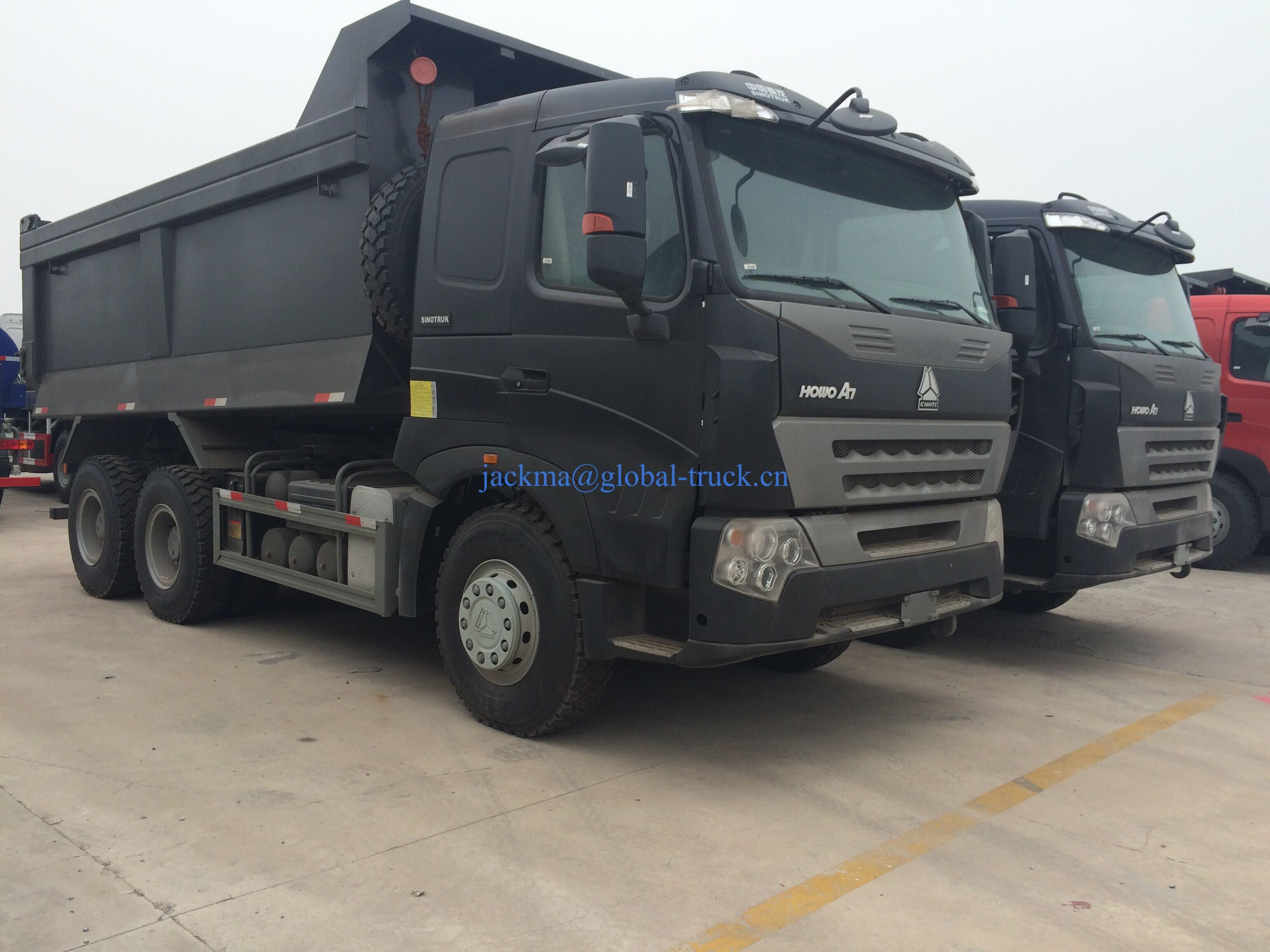 شاحنة سينوتراك HOWO 6X4 336-430HP شاحنة قمامة مستعملة