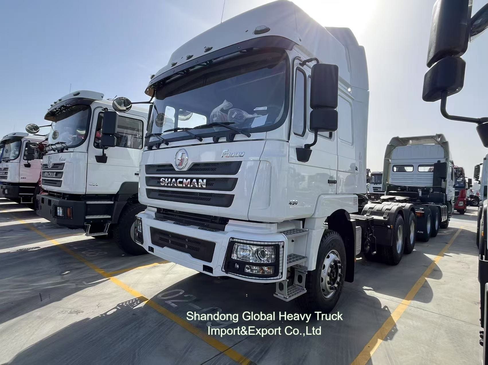 شاكمان شاحنة هدر رأس الجرار شاكمان F3000 X3000 6X4 371HP شاحنة هدر مستعملة