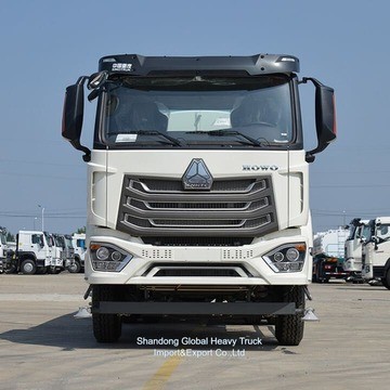 سينوتروك HOWO 6X4 شاحنة ناقلة المياه 18000L 20000L 20tons رذاذ المياه رذاذ شاحنة ناقلة