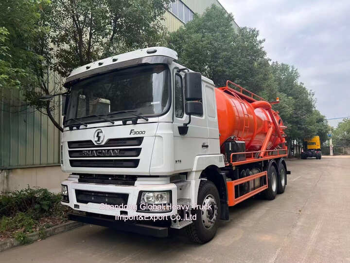شاكمان F3000 6X4 شاحنة شفط مياه الصرف الصحي 20 متر مكعب حجم 300 حصان