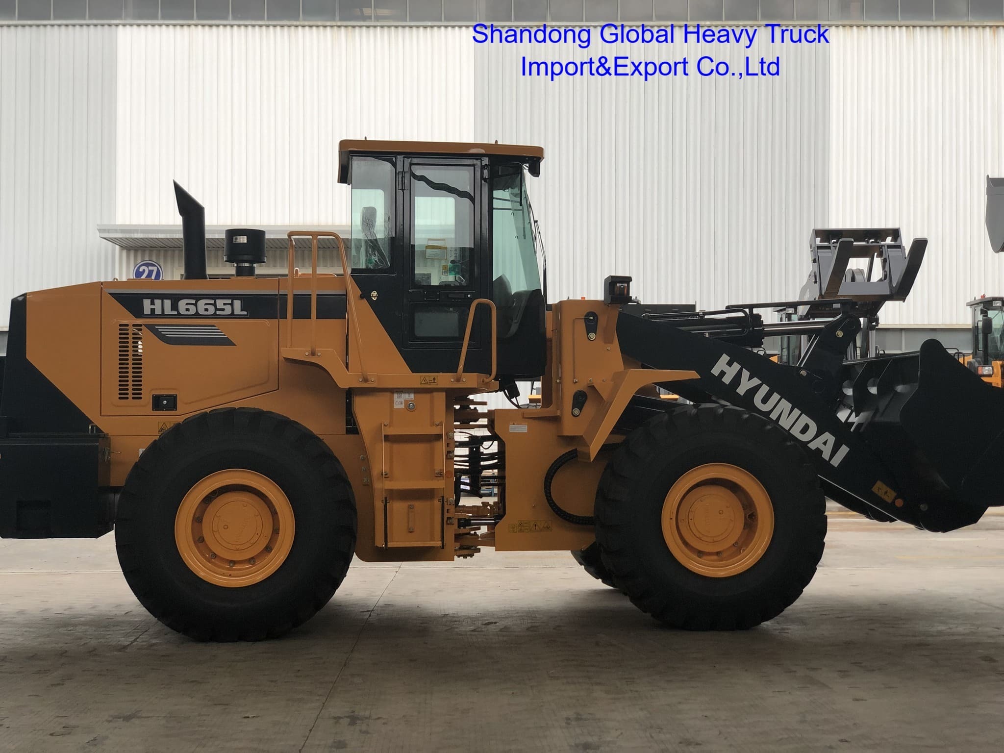 محمل أمامي HL665L HL660L محمل بعجلات 5 طن مع ناقل حركة هيدروليكي ميكانيكي