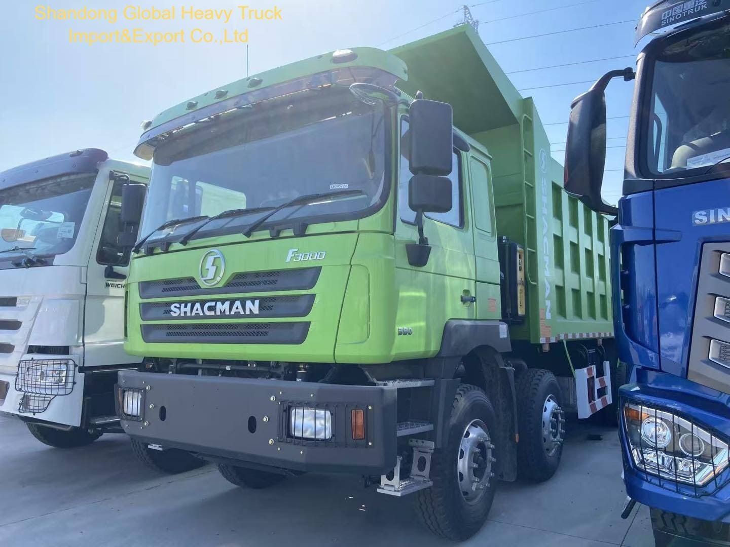 شاحنة قلابة شاكمان F3000 8×4 ذات 12 عجلة للخدمة الشاقة بحمولة 35-40 طنًا وسعة 25-30 مترًا مكعبًا