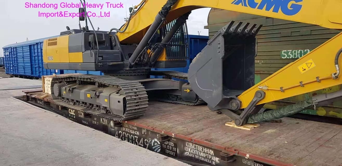 حفارة زحافة هيدروليكية من العلامة التجارية XCMG بوزن 33.5 طن بمحرك عالي الأداء للتطبيقات الشاقة