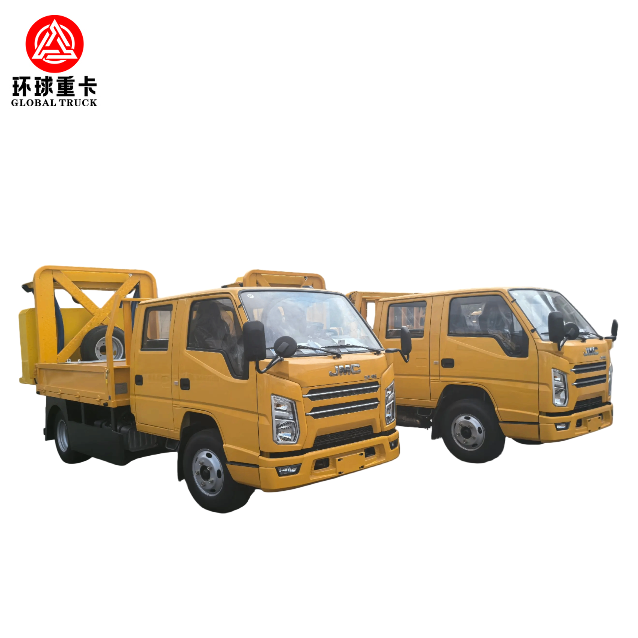HOWO 4 × 2 Crash Cushion Truck بقوة 350 حصانًا ونظام حماية ممتص للطاقة لسلامة صيانة الطرق السريعة