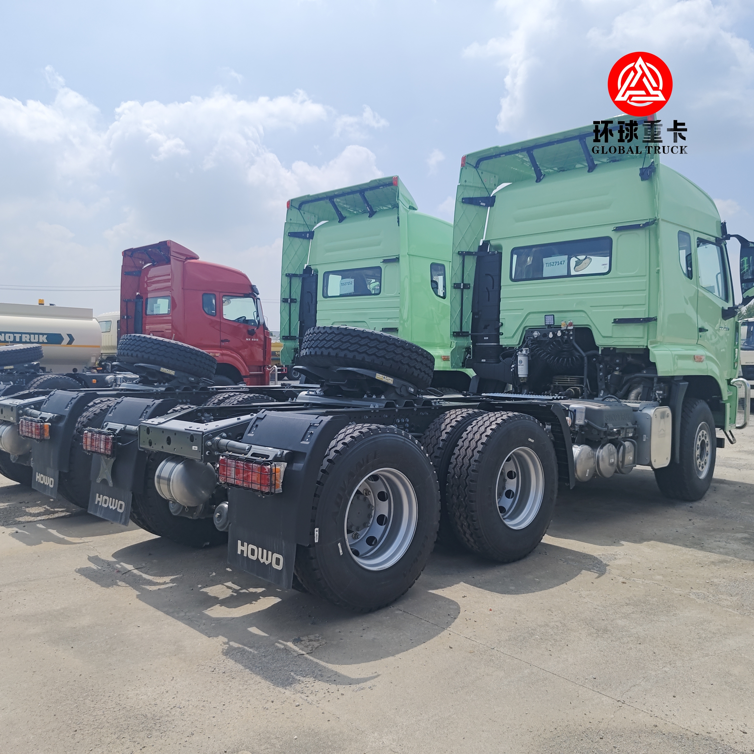 صينوتروك جديد HOWO NX 430HP 6x4 القيادة الجرار الثقيل للخدمة شاحنة رئيسية محرك للسوق الأفريقية